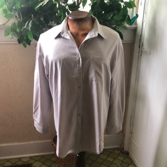 Hot touch men’s XL dress shirt light gray Button up collar soft silky bloke core - Picture 1 of 6